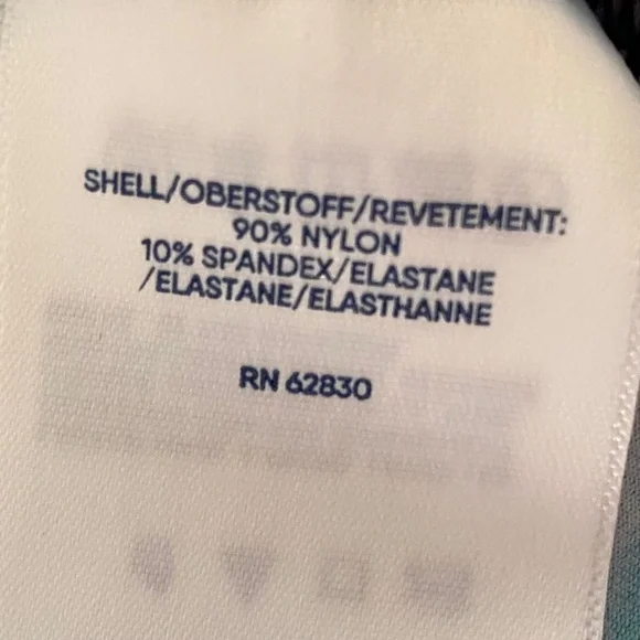 Land's End Long Sleeve Swim/Athletic Top - Size S - Picture 8 of 9